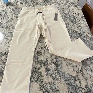Essentials fear of god l and pants cream new wt